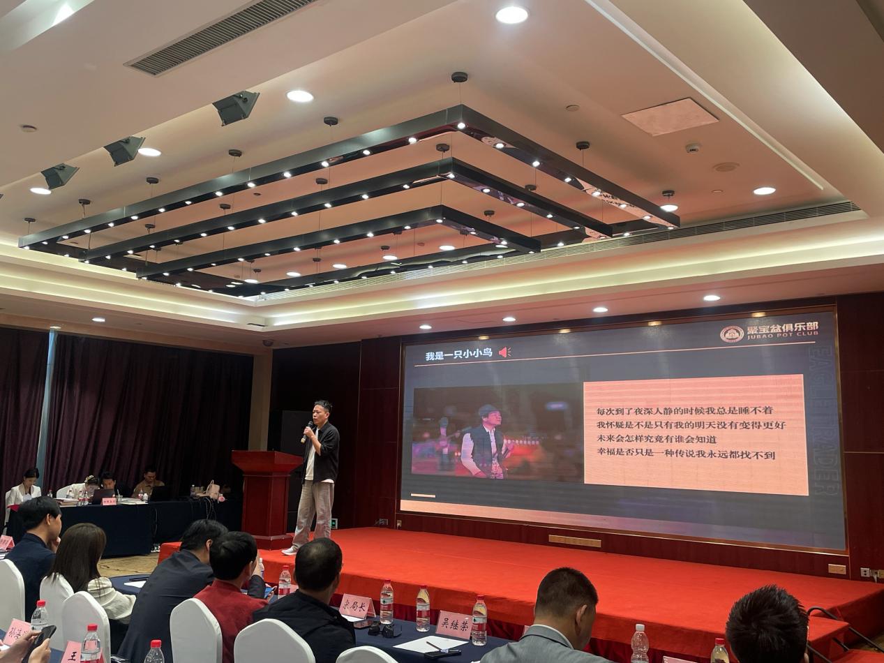 突破极限,见证全球顶尖交易员风采!EagleTrader现场分润30万!